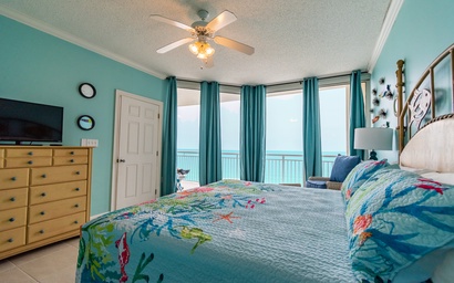 Sunsational Pearl of the Sea 10