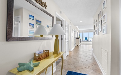 Blu Fin at Regency 7