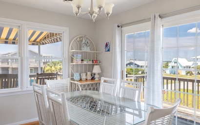 Paradise Point 8