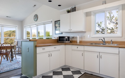 Black Dog Beach House 2