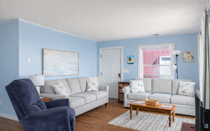 Sassy Seagull East 4