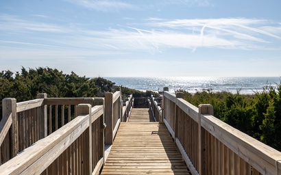 Angel's At the Pier West - formerly Conch Out 2