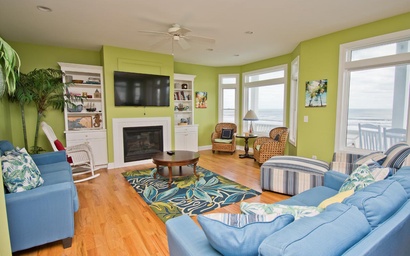 A Southern Exposure 6