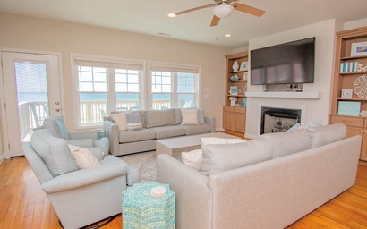 The Coastal Escape 4