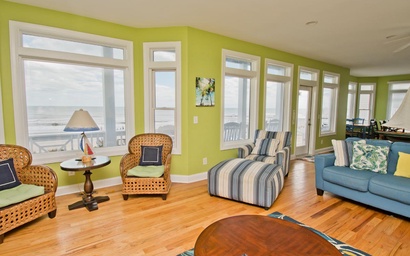 A Southern Exposure 4