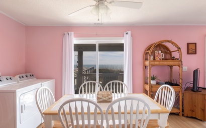 Sassy Seagull West 6