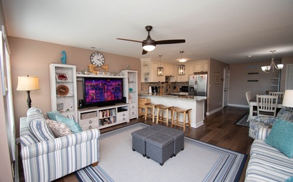 Pebble Beach D-106 4