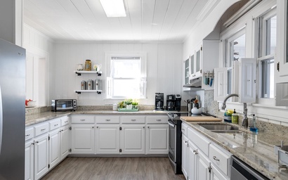 Inhale Exhale Cottage 10