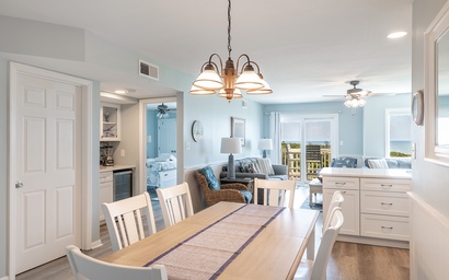 Pebble Beach A-202 8