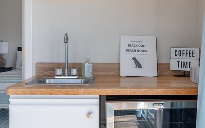 Black Dog Beach House 8