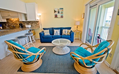 Pebble Beach F-205 3