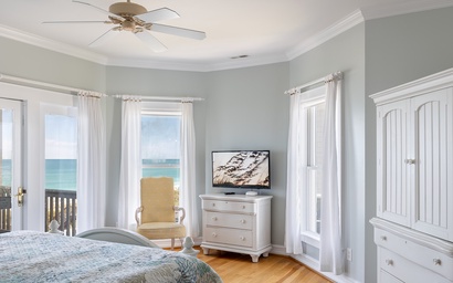 Bliss By The Beach 10