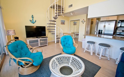 Pebble Beach F-205 4