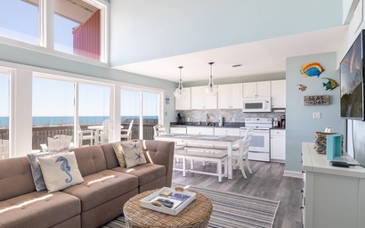 2 Seas the Day West 4