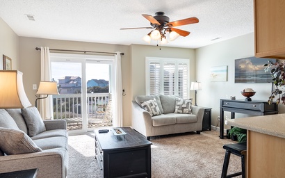 Pebble Beach B-204 5