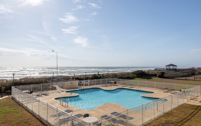 Smuggler's Cove 205 7