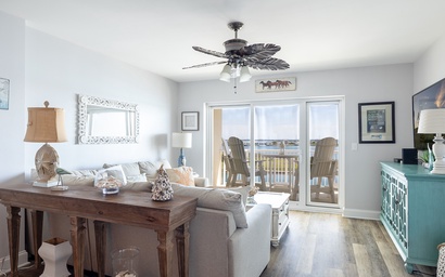 Olde Towne Yacht Club 312 4