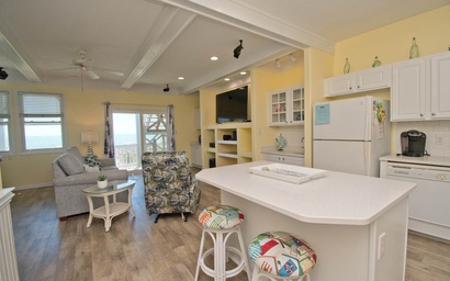 Pier Pointe West 3A2 9