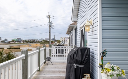 Molly's Beachside Cottage 8