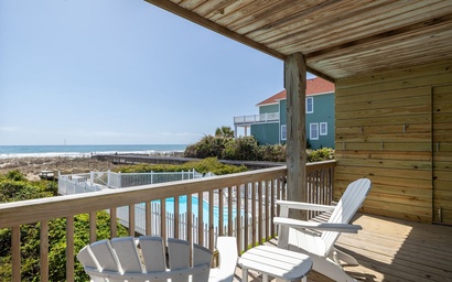 Susie's Ocean Retreat (formerly Footprints) 2