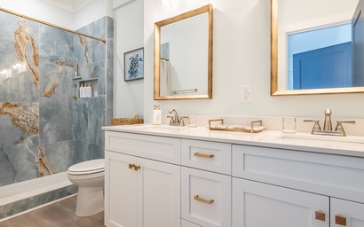 Panoramic View East 7