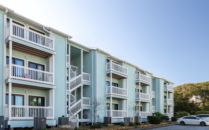 Pebble Beach B-204 3