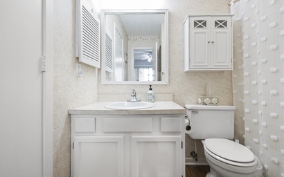 Queens Court 3102 10