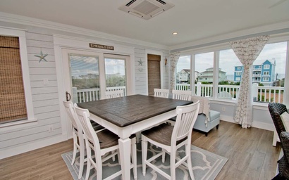 Emerald Isle Lookout 10