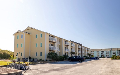 Pebble Beach C-303 3