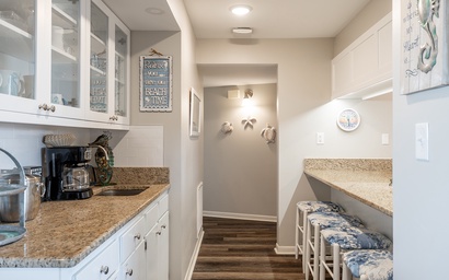 Summer Winds C-325 8