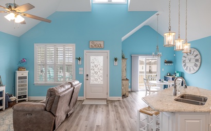 Molly's Beachside Cottage 6