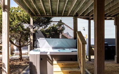 Angel's At the Pier West - formerly Conch Out 5