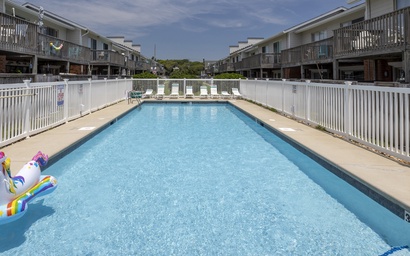 Pine Knoll Townes 92 3