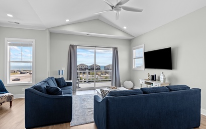 Panoramic View West 4