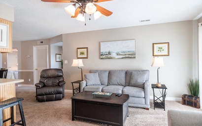 Pebble Beach B-204 4