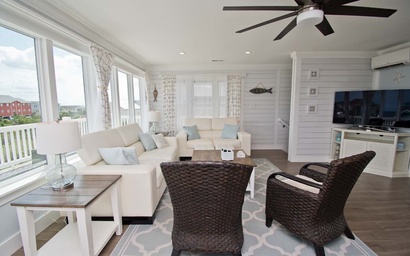 Emerald Isle Lookout 6