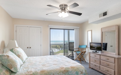 Pebble Beach A-204 10