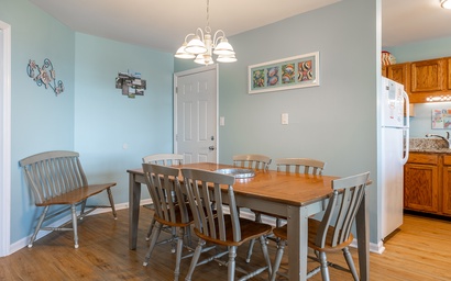 Pebble Beach A-207 9