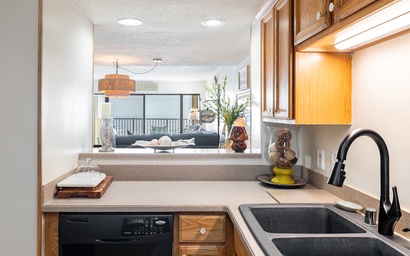 Sound Of The Sea West 404 10