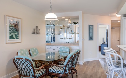 Olde Towne Yacht Club 215 8