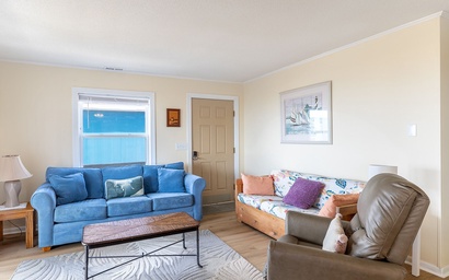 Sassy Seagull West 6