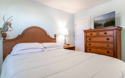 Pier Pointe 4B1 9