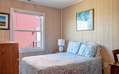 Sassy Seagull East 10