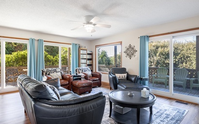 Black Dog Beach House 7