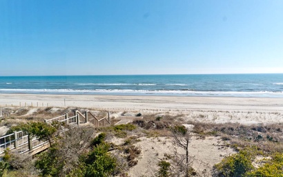 Triquetra (Sea, Sky, Land) 7