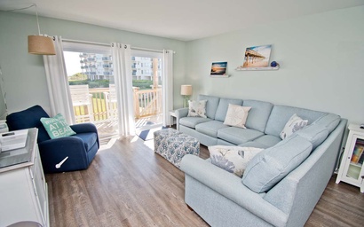 Sound Of The Sea East 107 2