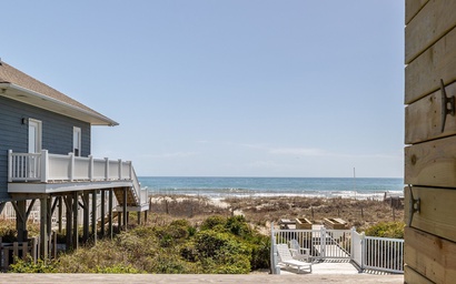 Susie's Ocean Retreat (formerly Footprints) 6