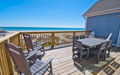 The Coastal Escape 8