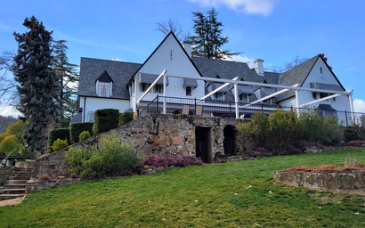 Hummingbird Estate Entire Complex