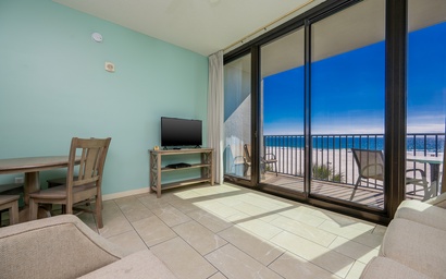 Phoenix All Suites Hotel 307 6